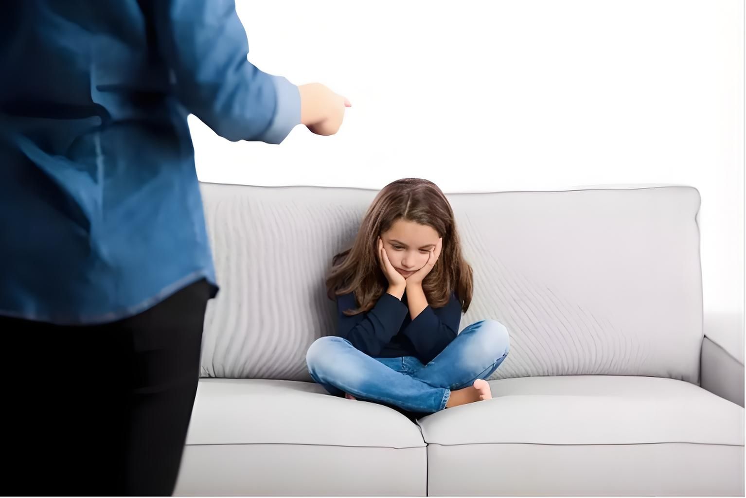 【阜陽(yáng)心理咨詢(xún)中心】批評(píng)的藝術(shù)：面對(duì)孩子犯錯(cuò)時(shí)，不要聲張